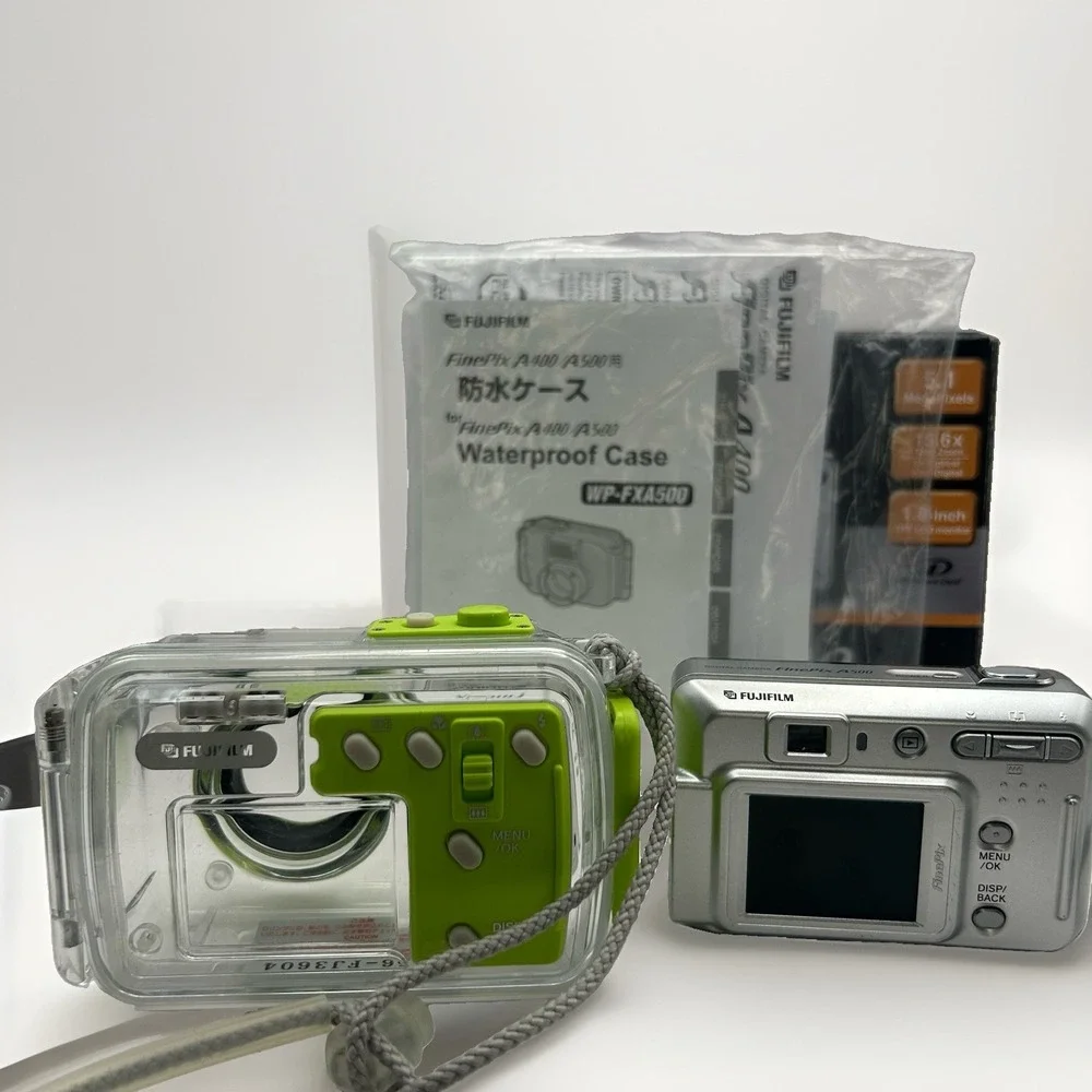 Fujifilm FinePix A500 Digital Camera Tested Excellent Condition Waterproof Case